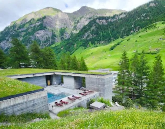7132 Therme Vals